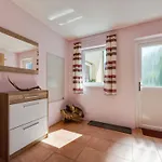 Apartamento Bright Flat Close To The Area *