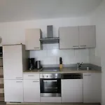Bright Flat Close To The Area Διαμέρισμα *