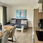 Διαμέρισμα Bright Flat Close To The Area *