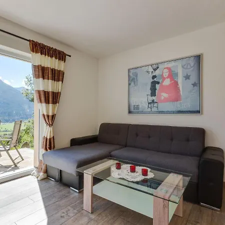 Bright Flat Close To The Area