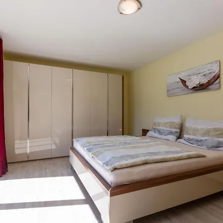 Bright Flat Close To The Area