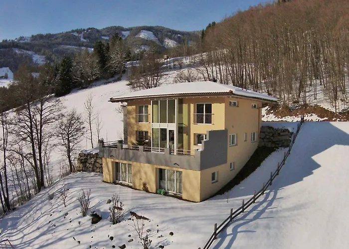 Bright Flat Close To The Area Apartmán