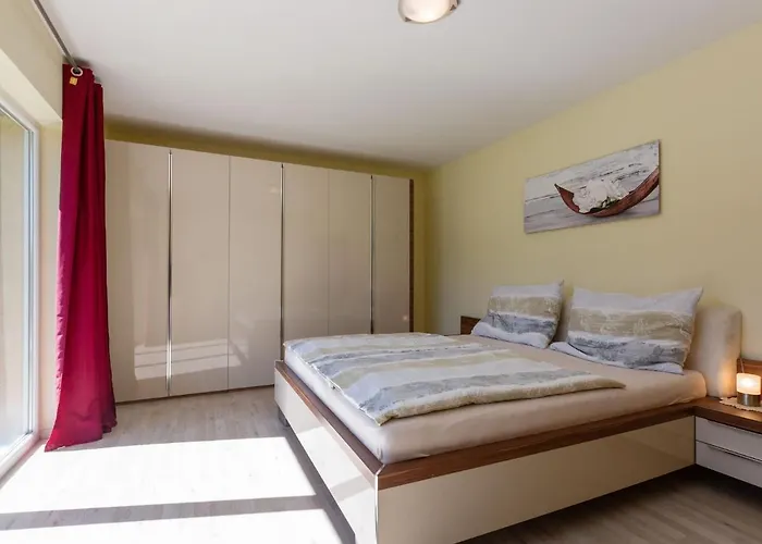 Bright Flat Close To The Area