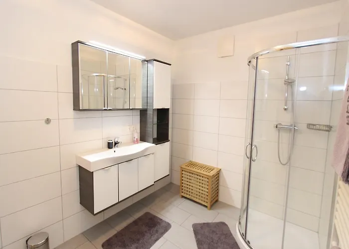 아파트 Bright Flat Close To The Area *